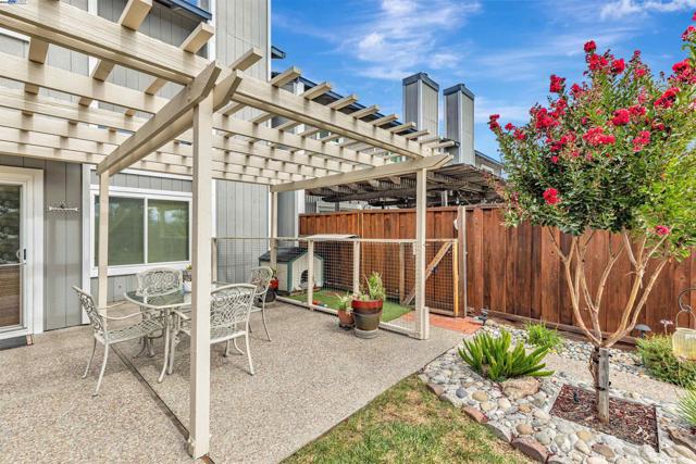 2013 Galloway Cmn, Livermore CA: https://media.crmls.org/mediaz/c8e369d6-d812-4a22-98a3-40988d0a9c4f.jpg