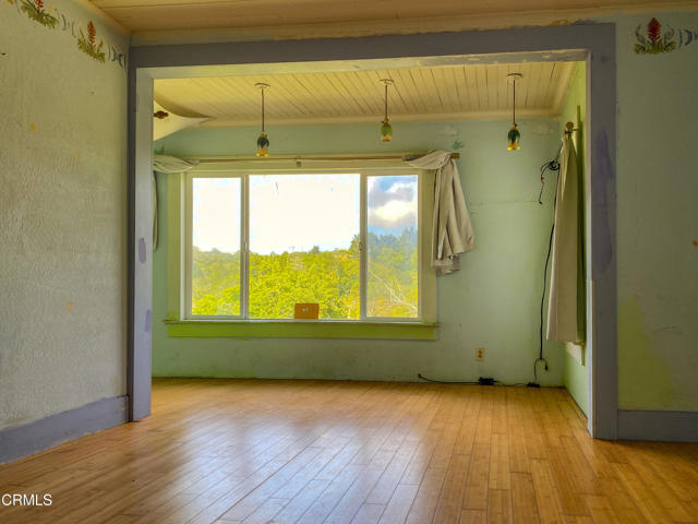 42000 Mountain View Road, Manchester CA: https://media.crmls.org/mediaz/c8e3efa6-894f-4f12-b113-b13f941be78c.jpg