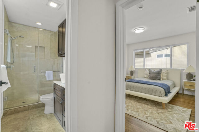 2402 Ocean Park Boulevard, Santa Monica CA: https://media.crmls.org/mediaz/c8e3efd6-3724-4cbe-9800-c104c154db61.jpg