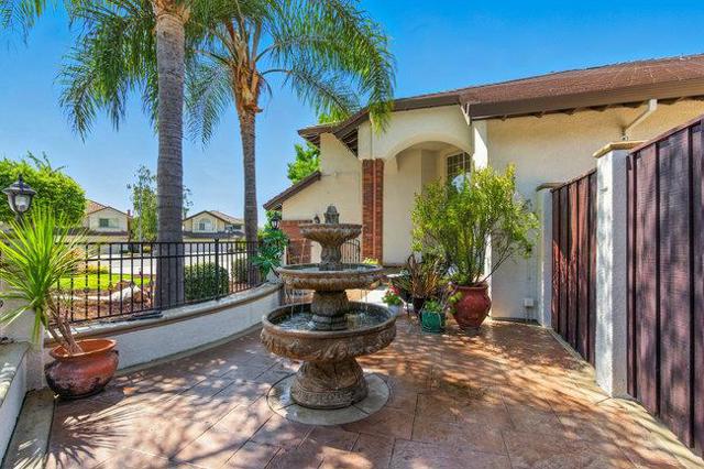 4252 Merlot Court, San Jose CA: https://media.crmls.org/mediaz/c8e40642-0327-4bff-970a-41e3d3bb682b.jpg