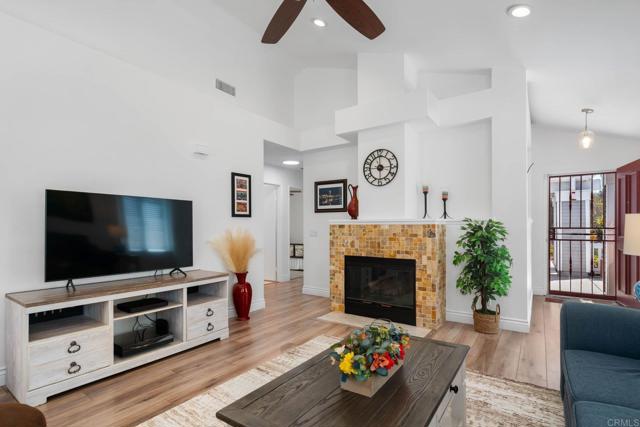 Detail Gallery Image 9 of 42 For 1855 Corte Segundo, Oceanside,  CA 92056 - 3 Beds | 2 Baths