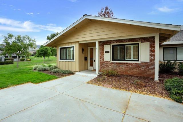 5050 Cribari Vale, San Jose CA: https://media.crmls.org/mediaz/c8e4d5ad-2881-486f-bc2d-0162b1d01a24.jpg
