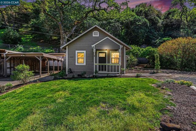 1451 Franklin Canyon Rd, Martinez CA: https://media.crmls.org/mediaz/c8e78b32-b9b4-43c9-997c-b2efb75e186d.jpg