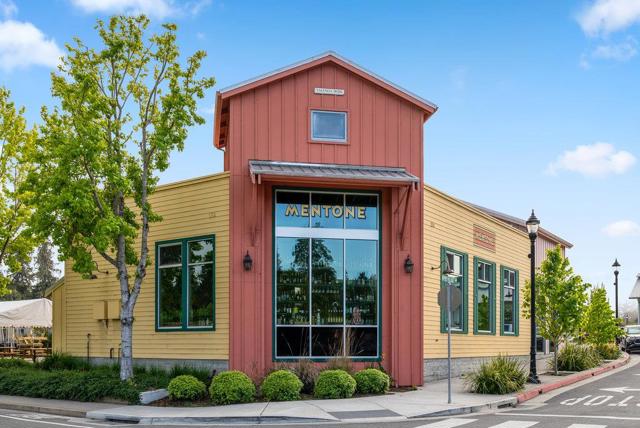 500 Valencia School Road, Aptos CA: https://media.crmls.org/mediaz/c8e81249-5634-40e8-8194-636b521c1b30.jpg