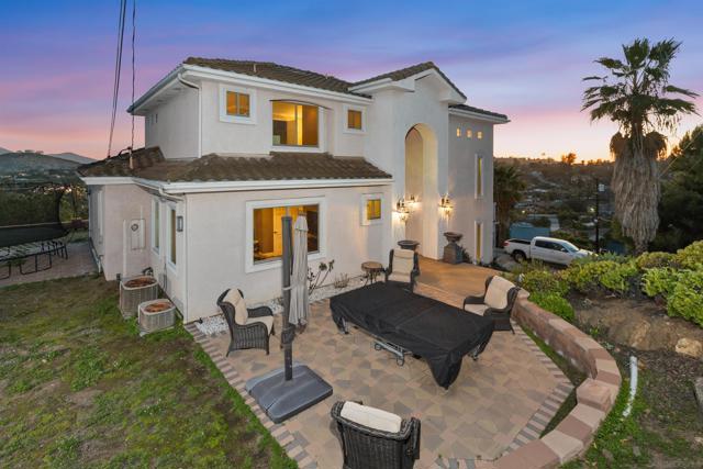 1566 Plantation Way, El Cajon CA: https://media.crmls.org/mediaz/c8e8b61c-4ba7-47d3-bda1-606aef7ee235.jpg