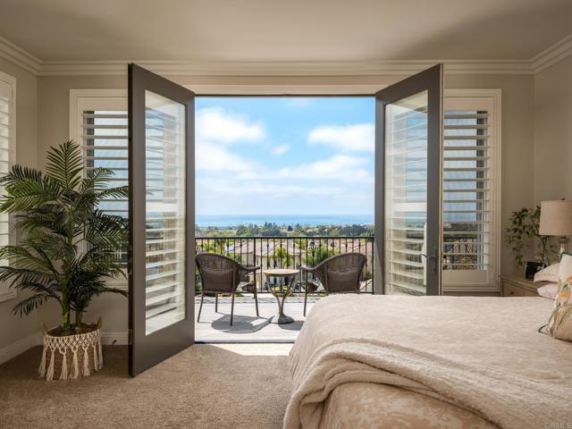 7076 Heron Cir, Carlsbad CA: https://media.crmls.org/mediaz/c8e8e171-3bd3-4e4c-ad7e-03411ae3d0d5.jpg