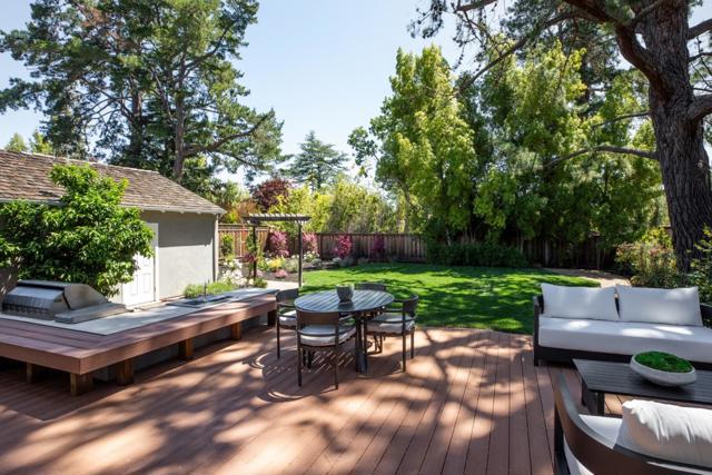 867 Campbell Avenue, Los Altos CA: https://media.crmls.org/mediaz/c8e96bc6-737e-444d-bc07-c8480b8585ca.jpg