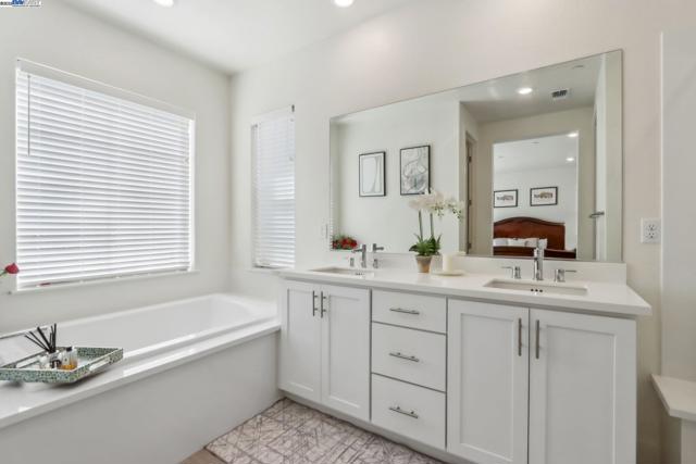 5623 Central Pkwy, Dublin CA: https://media.crmls.org/mediaz/c8e9f316-e951-4966-a1e7-ecb3336e2867.jpg