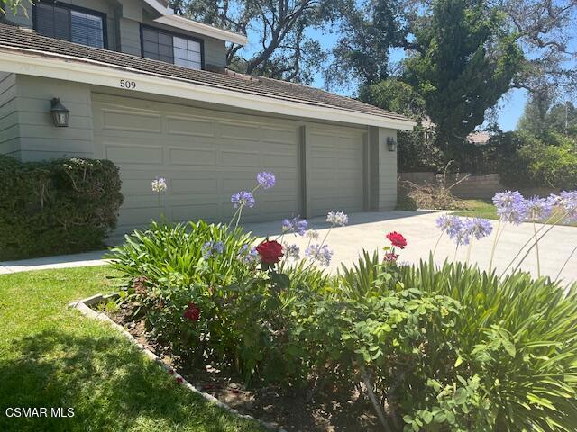 509 Canyon Vista Drive, Newbury Park CA: https://media.crmls.org/mediaz/c8ea25fb-1403-4f97-a219-e9a02c8ec5ee.jpg