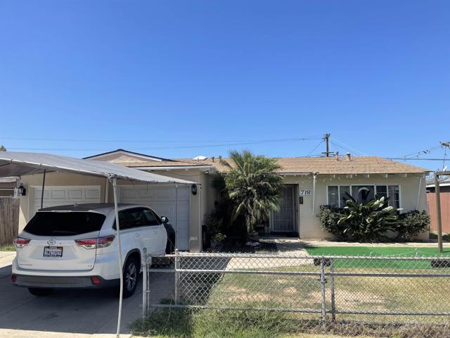 Image 4 of 18 For 718 Oaklawn Avenue