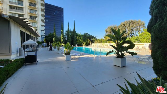 2160 Century Parkway, Los Angeles, California 90067, 1 Bedroom Bedrooms, ,1 BathroomBathrooms,Condominium,For Sale,Century,24394929