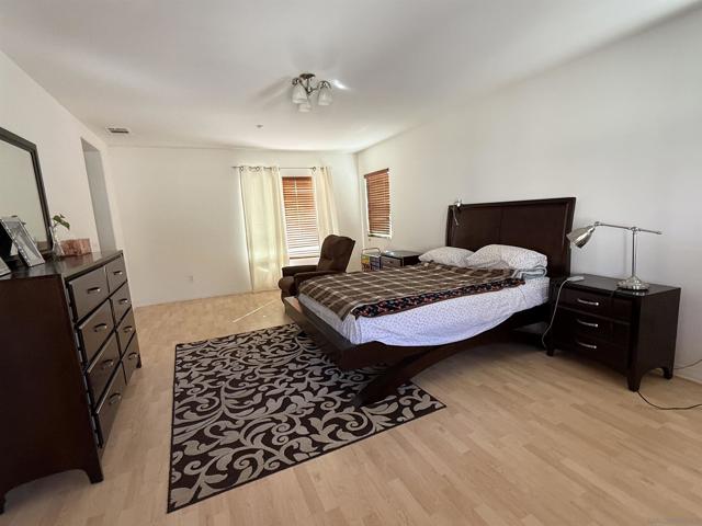 3177 Katharine Dr, Escondido CA: https://media.crmls.org/mediaz/c8eb471d-fd46-4b1f-8d0f-5c49ff294e70.jpg