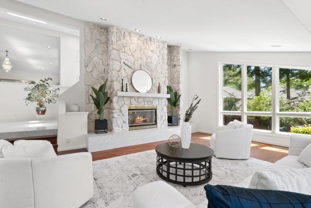 29 Kite Hill Road, Santa Cruz CA: https://media.crmls.org/mediaz/c8ec8b2d-2184-44ba-bbac-ff66ee89d6d4.jpg