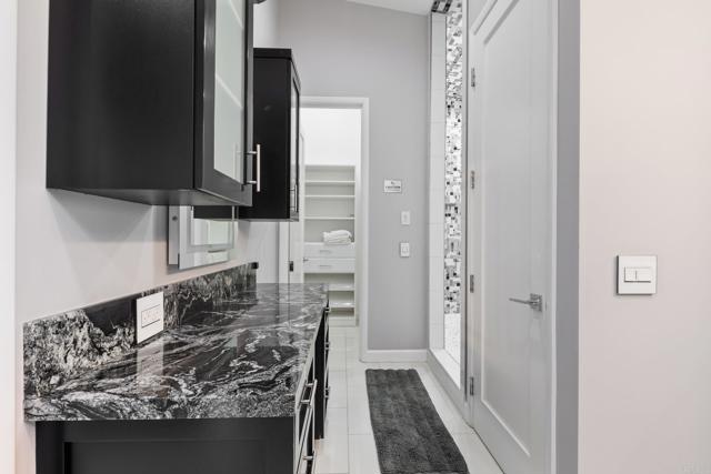 42950 Ivy Street, Murrieta CA: https://media.crmls.org/mediaz/c8ec8d6f-fb3e-45c3-9f12-94bd32c7f752.jpg