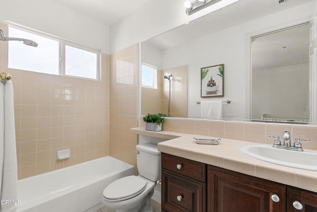 Detail Gallery Image 40 of 75 For 5358 Calarosa Ranch Rd, Camarillo,  CA 93012 - 5 Beds | 5/1 Baths