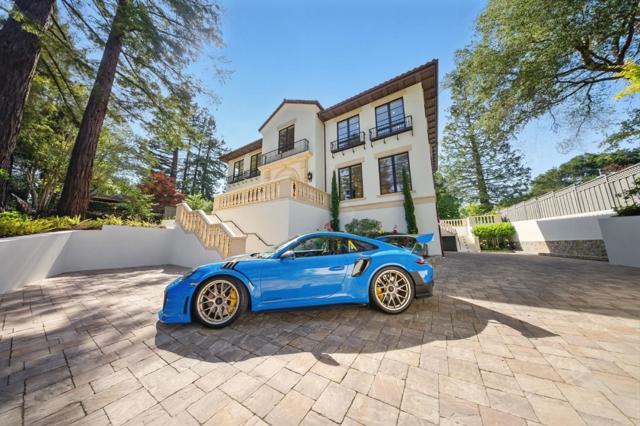 830 Bromfield Road, San Mateo CA: https://media.crmls.org/mediaz/c8edb104-c4e9-4c4b-8533-6f8e5aa04e92.jpg