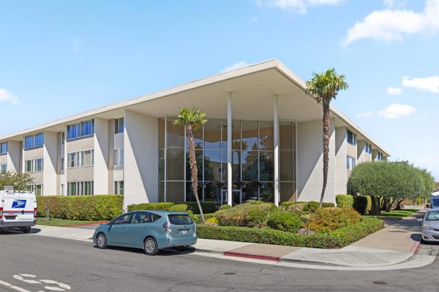 200 Elm Street, San Mateo CA: https://media.crmls.org/mediaz/c8ef3bbc-2bd4-44f4-ad91-f1f8d4f25efa.jpg