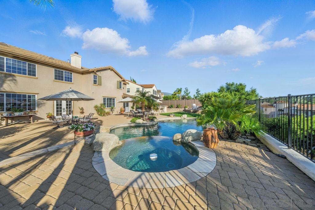 MLS #250031505SD img 63