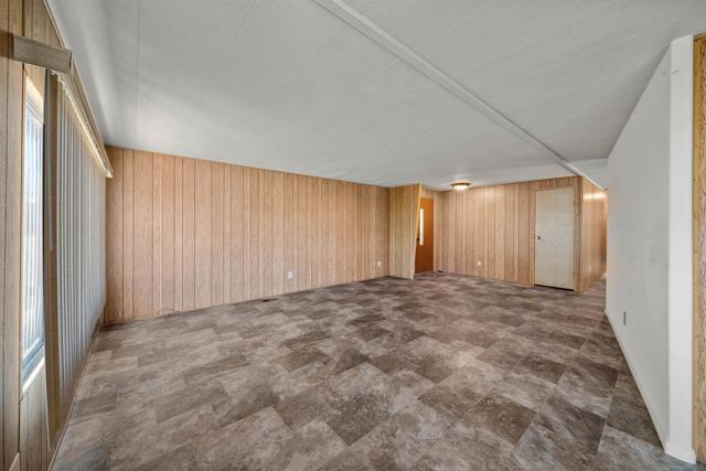 444 N N El Camino Real, Encinitas CA: https://media.crmls.org/mediaz/c8f08ec7-9bac-4805-90d1-70ee8ae64931.jpg