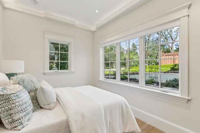 17930 Vineland Avenue, Monte Sereno CA: https://media.crmls.org/mediaz/c8f1f34b-fb23-46ad-baea-42970c74c850.jpg