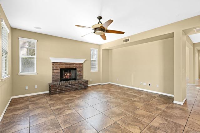 32066 Red Mountain Way, Temecula CA: https://media.crmls.org/mediaz/c8f22250-4995-4c9b-a8ce-dd29a7ee20d2.jpg