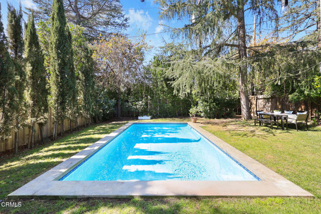 Detail Gallery Image 27 of 39 For 4361 Bel Air Dr, La Canada Flintridge,  CA 91011 - 4 Beds | 4 Baths