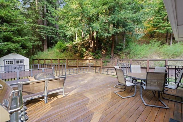 20910 Outer Zayante Road, Los Gatos CA: https://media.crmls.org/mediaz/c8f335ae-03d0-45c2-bc3c-36cc40220d77.jpg