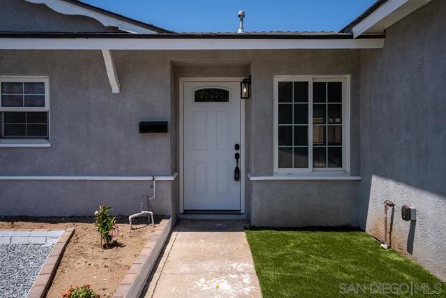 1610 Dumar Ave, El Cajon CA: https://media.crmls.org/mediaz/c8f50238-c14a-4dfc-beab-b265fbd87af3.jpg
