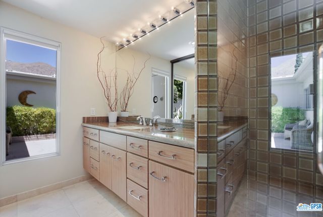 22159827 Listing Image 36