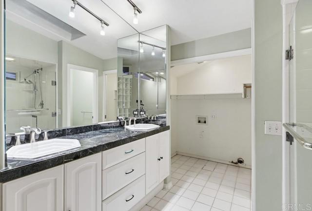 Detail Gallery Image 41 of 70 For 3539 Mount Laurence Dr, San Diego,  CA 92117 - 4 Beds | 3 Baths