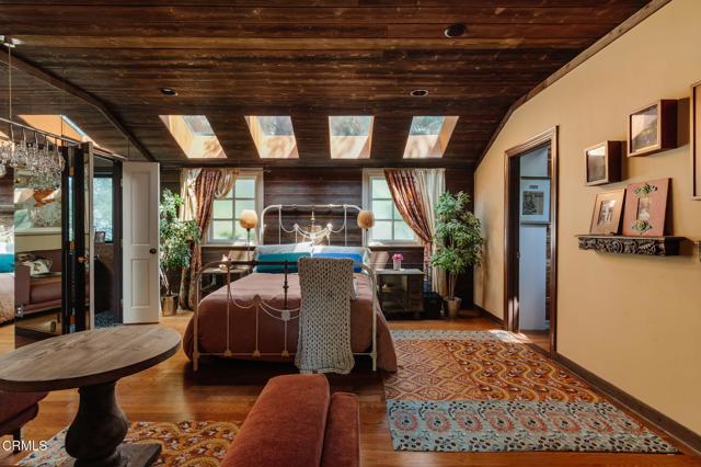 Detail Gallery Image 21 of 48 For 4953 Alta Canyada Rd, La Canada Flintridge,  CA 91011 - 4 Beds | 3/1 Baths