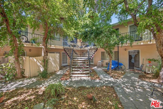 601 Grand Avenue photo 8