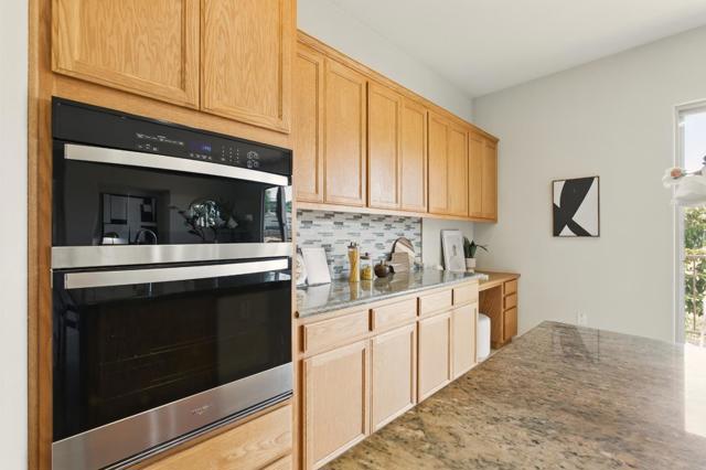 23022 Palazzo Del Kayla, Hayward CA: https://media.crmls.org/mediaz/c8f8dfc3-7ac3-479e-98d4-d4884d0d1bbb.jpg
