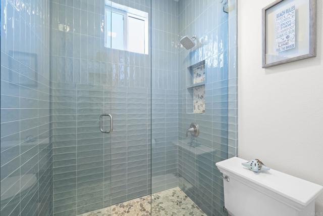 3461 Rich Field Drive, Carlsbad CA: https://media.crmls.org/mediaz/c8f93541-0cf4-480a-b551-513943d1a060.jpg