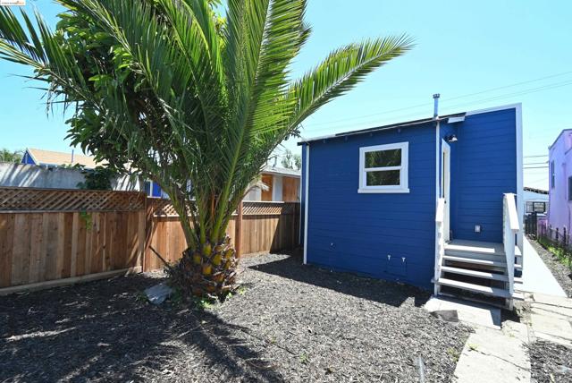 2609 68Th Ave, Oakland, California 94605, 2 Bedrooms Bedrooms, ,1 BathroomBathrooms,Single Family Residence,For Sale,68Th Ave,41060826