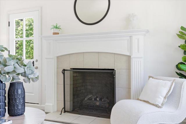 1019 Riverton Drive, San Carlos CA: https://media.crmls.org/mediaz/c8f9ad4f-7078-4faf-8e8e-ec5cfb89df1b.jpg
