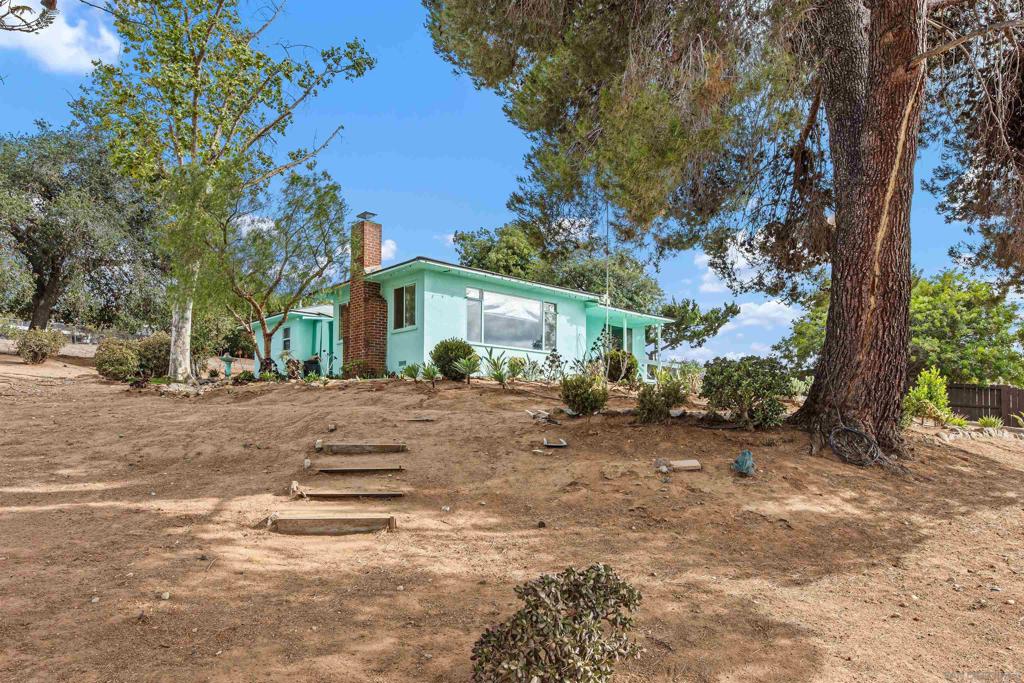 2439 Patterson Rd - photo 9