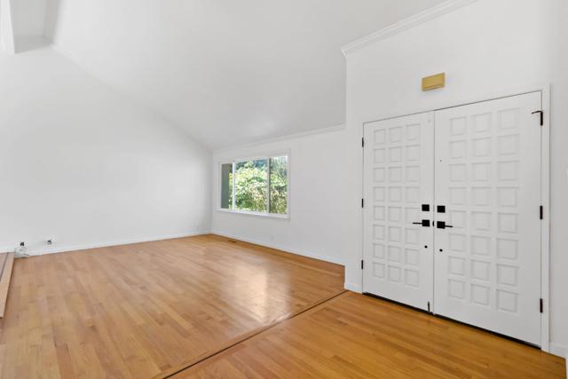 6561 Skyfarm Drive, San Jose CA: https://media.crmls.org/mediaz/c8fbeb42-f14a-4d25-b39b-ce59448a6dec.jpg