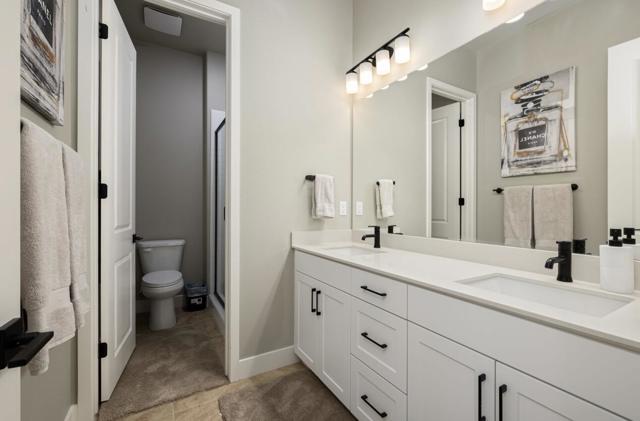 51720 Marquis Lane, La Quinta CA: https://media.crmls.org/mediaz/c8fc2643-5ba0-4f83-98dc-4a609683bb1a.jpg