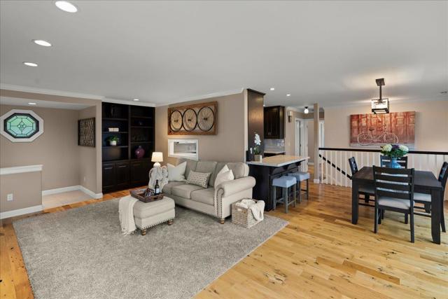 25400 Radonich Road, Los Gatos CA: https://media.crmls.org/mediaz/c8fc4b59-121c-4260-900e-a5c5ae14b2f8.jpg