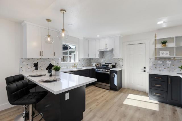 3004 Vistamont Drive, San Jose CA: https://media.crmls.org/mediaz/c8fcf941-751c-4595-9e24-19170d74670e.jpg