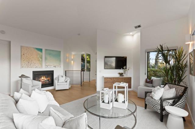 130 Blackburn Terrace, Pacifica CA: https://media.crmls.org/mediaz/c8fd62e3-9bb5-4a74-852b-f84bf2f46576.jpg