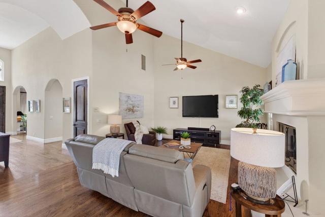 12315 Harding Avenue, San Martin CA: https://media.crmls.org/mediaz/c8fe53a5-f9e2-4093-b63c-f7e0ffc0104d.jpg