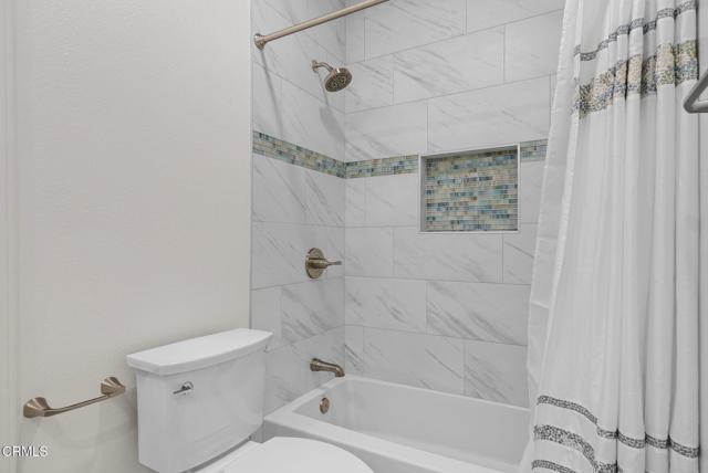 Detail Gallery Image 36 of 55 For 596 Fenwick Way #C,  Simi Valley,  CA 93065 - 3 Beds | 2/1 Baths