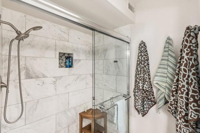 Detail Gallery Image 33 of 35 For 6986 Caminito Perico, San Diego,  CA 92119 - 2 Beds | 2/1 Baths