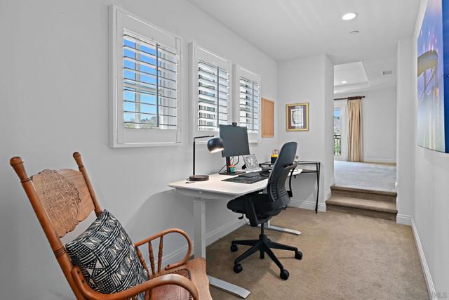 17216 Turf Club Dr, San Diego CA: https://media.crmls.org/mediaz/c9008fcd-12af-4761-95e0-023a9906c7ab.jpg