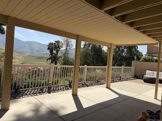 Detail Gallery Image 15 of 16 For 10221 Greenleaf Rd, Spring Valley,  CA 91977 - 4 Beds | 3 Baths