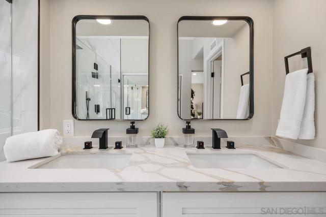 1823 Paseo del Lago, Vista CA: https://media.crmls.org/mediaz/c9015bea-f961-4380-87f9-ba748d2533b3.jpg