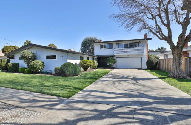 1777 Dahill Lane, Hayward CA: https://media.crmls.org/mediaz/c902ead2-757e-4231-9441-8ac7df2ff625.jpg