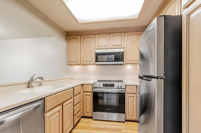 5703 Makati Circle, San Jose CA: https://media.crmls.org/mediaz/c9033f20-aff8-4450-99f4-361e3d13c0ef.jpg